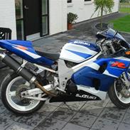 Suzuki tl 1000 r