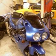 Kawasaki zxr750