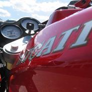 Ducati 750 SuperSport