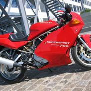 Ducati 750 SuperSport