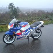 Honda CBR 600 F2
