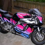 Suzuki gsx-r
