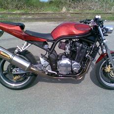 Suzuki bandit 1200 streetfighter