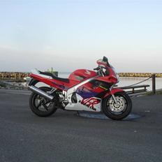 Honda VFR 750 