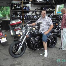 Suzuki VZ800K7 (m800) NYE BILLED