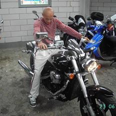 Suzuki VZ800K7 (m800) NYE BILLED