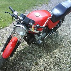 Suzuki GS650E  (SOLGT)