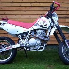 Honda XR600R solgt