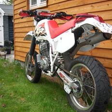 Honda XR600R solgt