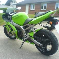 Kawasaki ZX6R 636 NINJA 