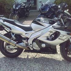 Yamaha YZF 600R Thundercat Solgt