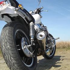 Yamaha MAXIM-X 750 SOLGT