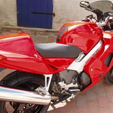 Honda vfr 800