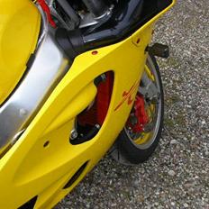 Suzuki GSXR 750