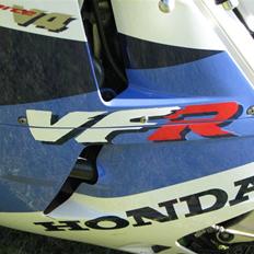 Honda VFR 400 R NC 30 solgt