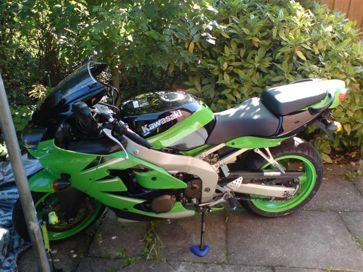 Kawasaki ZX6R billede 5