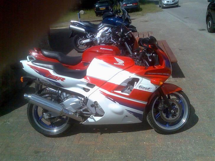 Honda CBR 600 F2 billede 2