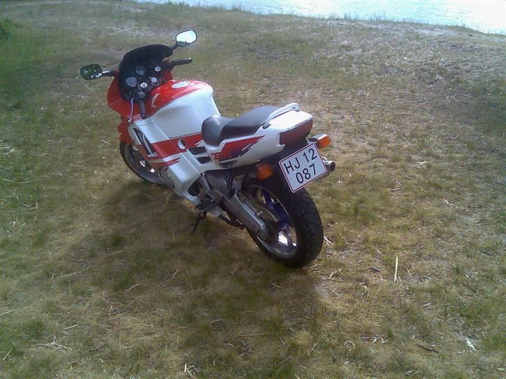 Honda CBR 600 F2 billede 3