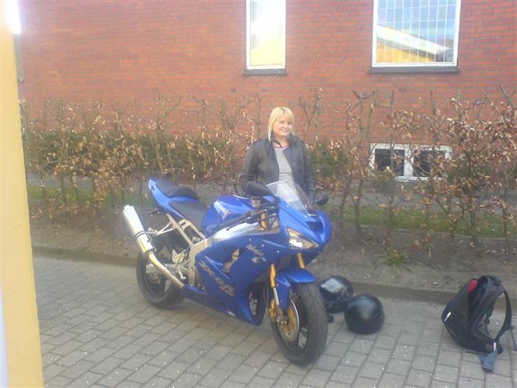 Kawasaki zx6r 636 billede 3