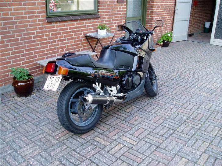 Kawasaki GPX 600 R SOLGT billede 3
