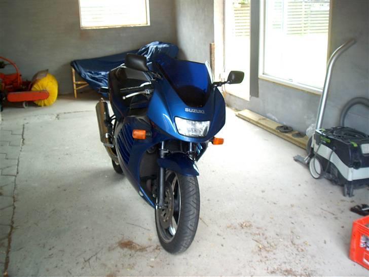 Suzuki RF 600 R *Solgt* billede 5