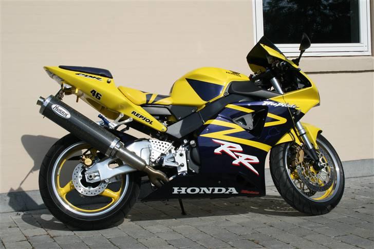 Honda CBR 954 RR SOLGT billede 1