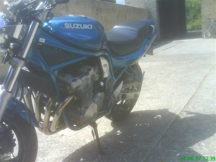 Suzuki GSF 600 N Bandit *SOLGT* billede 2