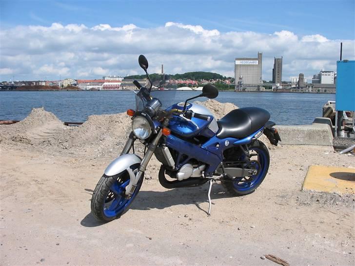 Cagiva Planet 125 *solgt* billede 3