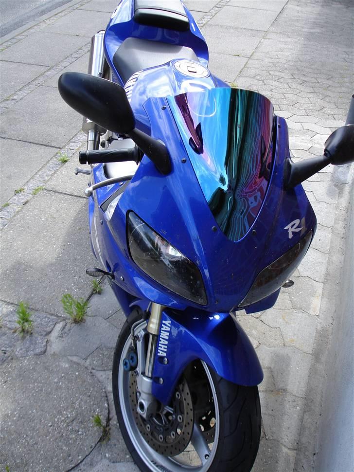 Yamaha R1 - ny kåbeglas billede 18