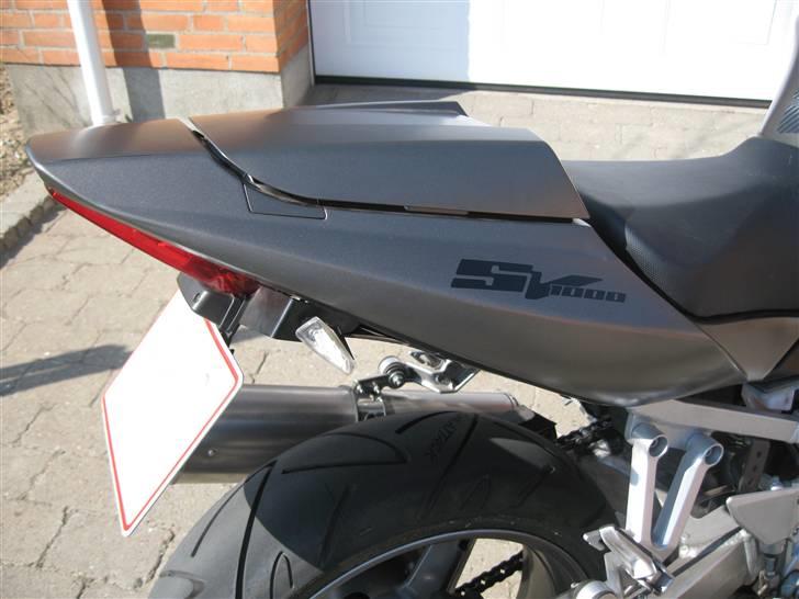 Suzuki SV1000 *SOLGT* billede 6