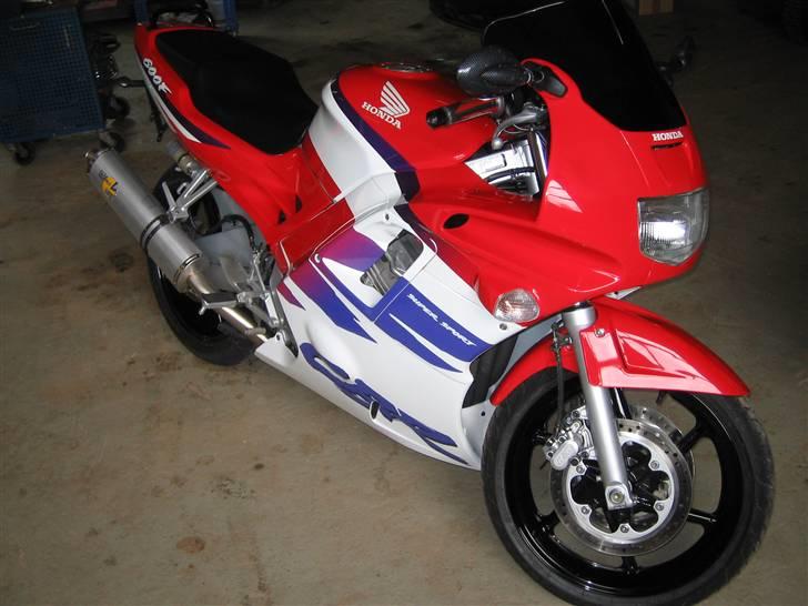 Honda CBR 600F Solgt billede 2