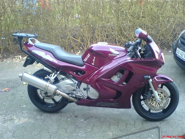 Honda cbr600 f3 billede 3