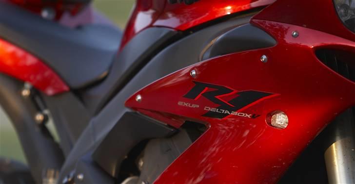 Yamaha YZF R1 Solgt billede 2