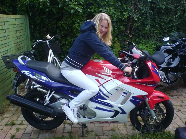 Honda CBR 600 F3 billede 7