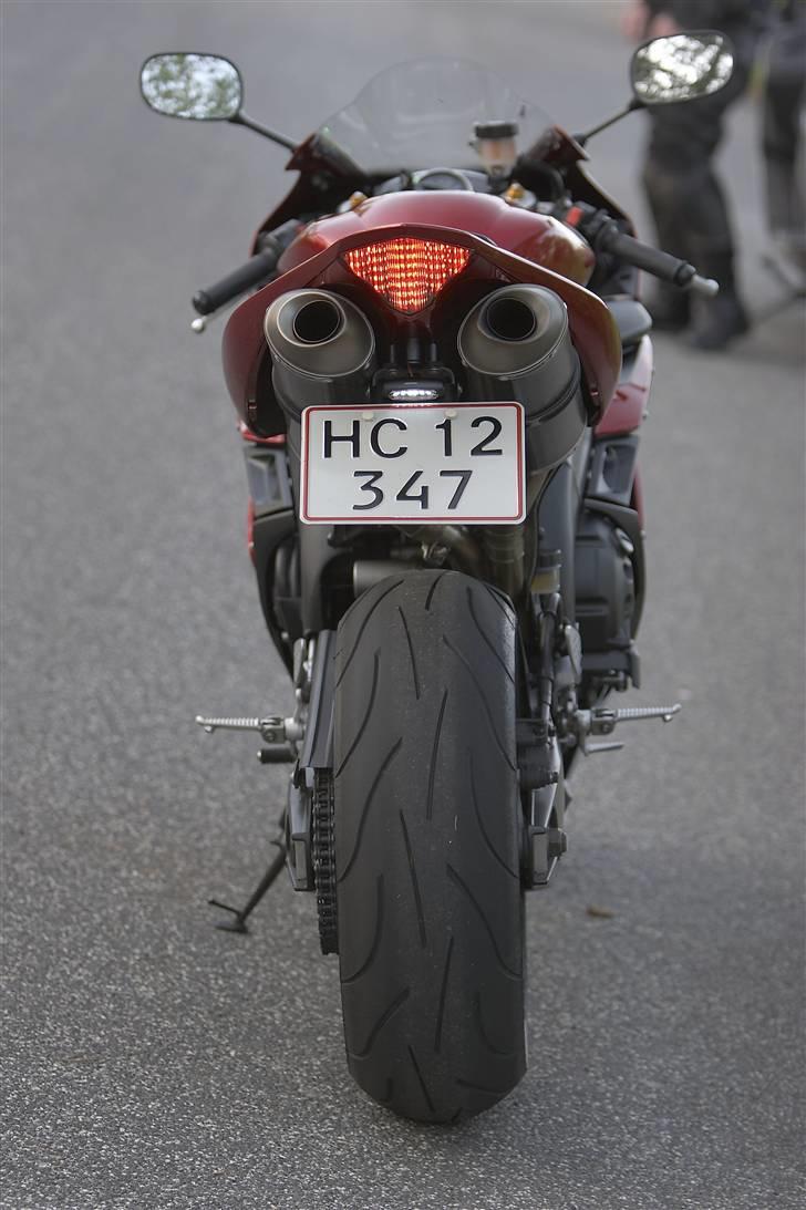 Yamaha YZF R1 Solgt billede 9