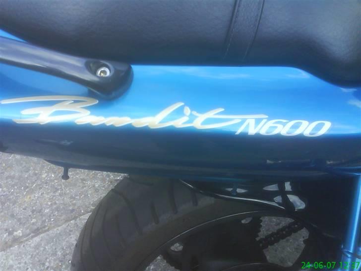 Suzuki GSF 600 N Bandit *SOLGT* billede 10