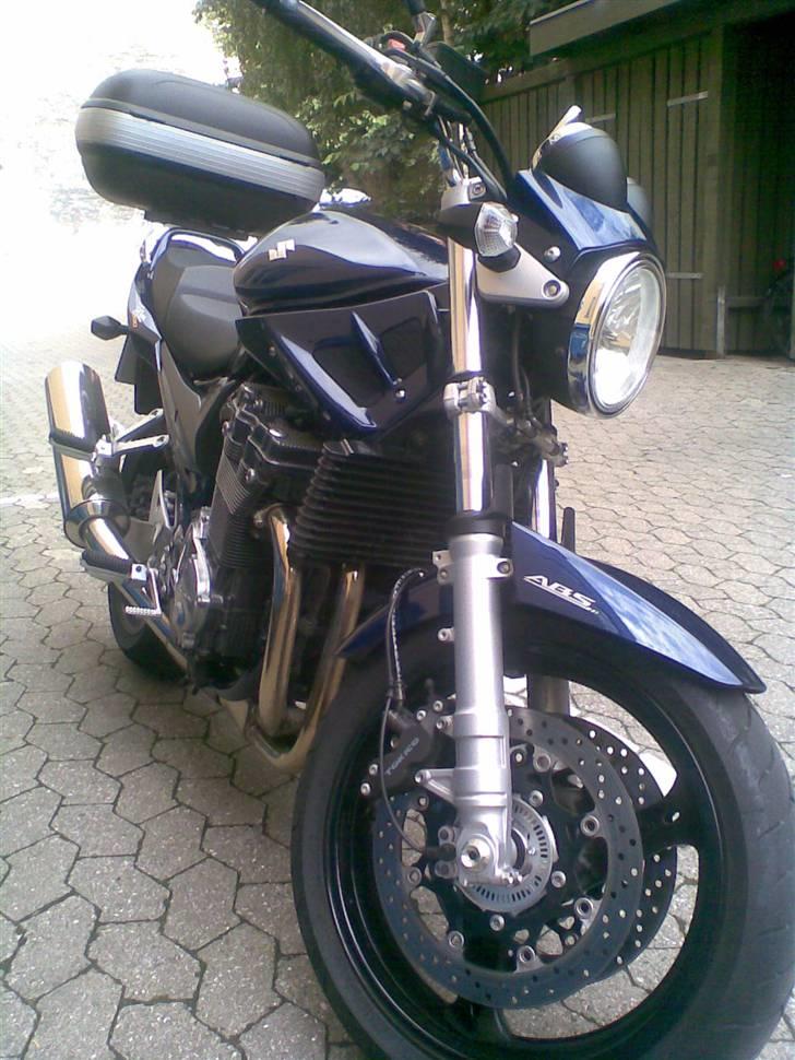 Suzuki 1200A - Bandit 1200 06 - Fars skatte basse ;-) billede 1