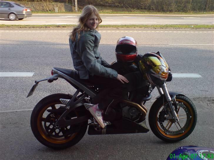 Buell [Corner-Cruiser] xb12s - christine ude at race med far billede 3