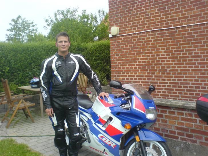 Honda CBR 600 F2  billede 3