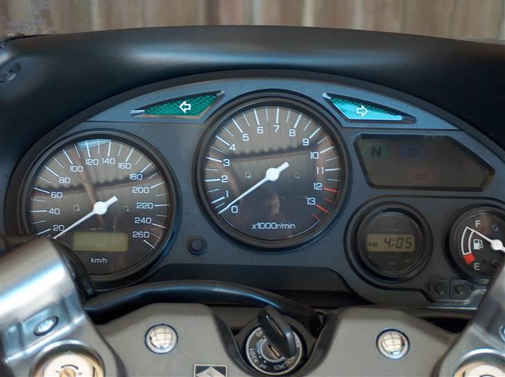 Suzuki GSX 750F billede 2