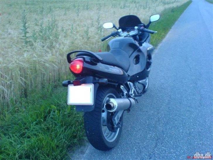 Suzuki GSX 750 F billede 4