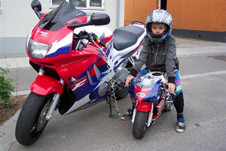 Honda CBR 600F3 *Solgt* billede 11