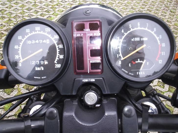 Suzuki GSX400 E * SOLGT * billede 4