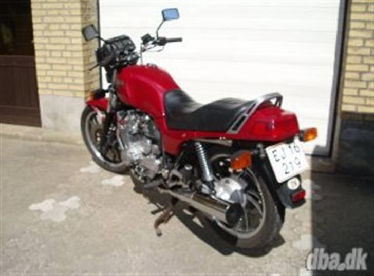 Yamaha XJ 750 SECA - SOLGT - billede 6