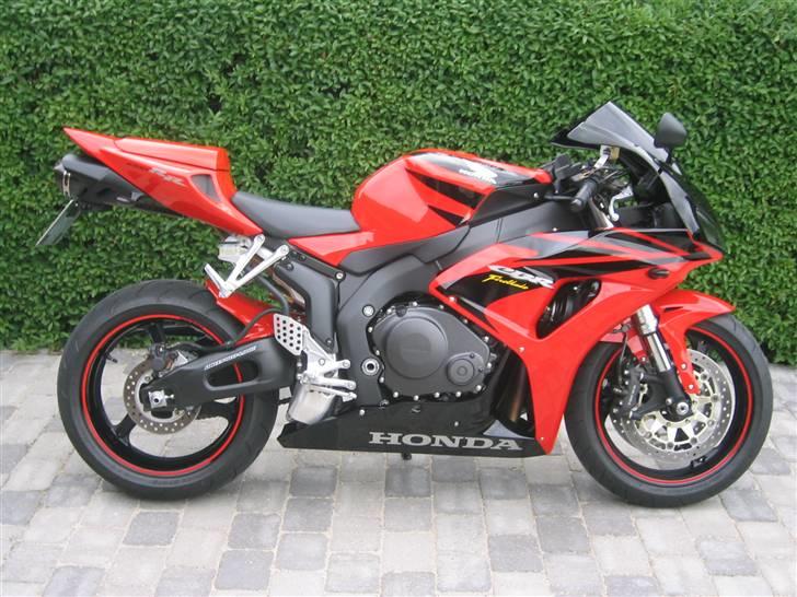 Honda cbr 1000rr fireblade billede 9