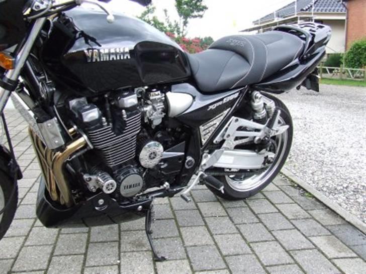 Yamaha XJR 1300 (solgt) - Ingen potte her mere... men har lært at leve med savnet. billede 12