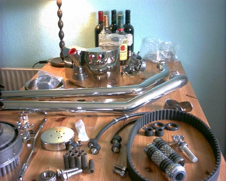 Harley Davidson shovel solgt billede 5