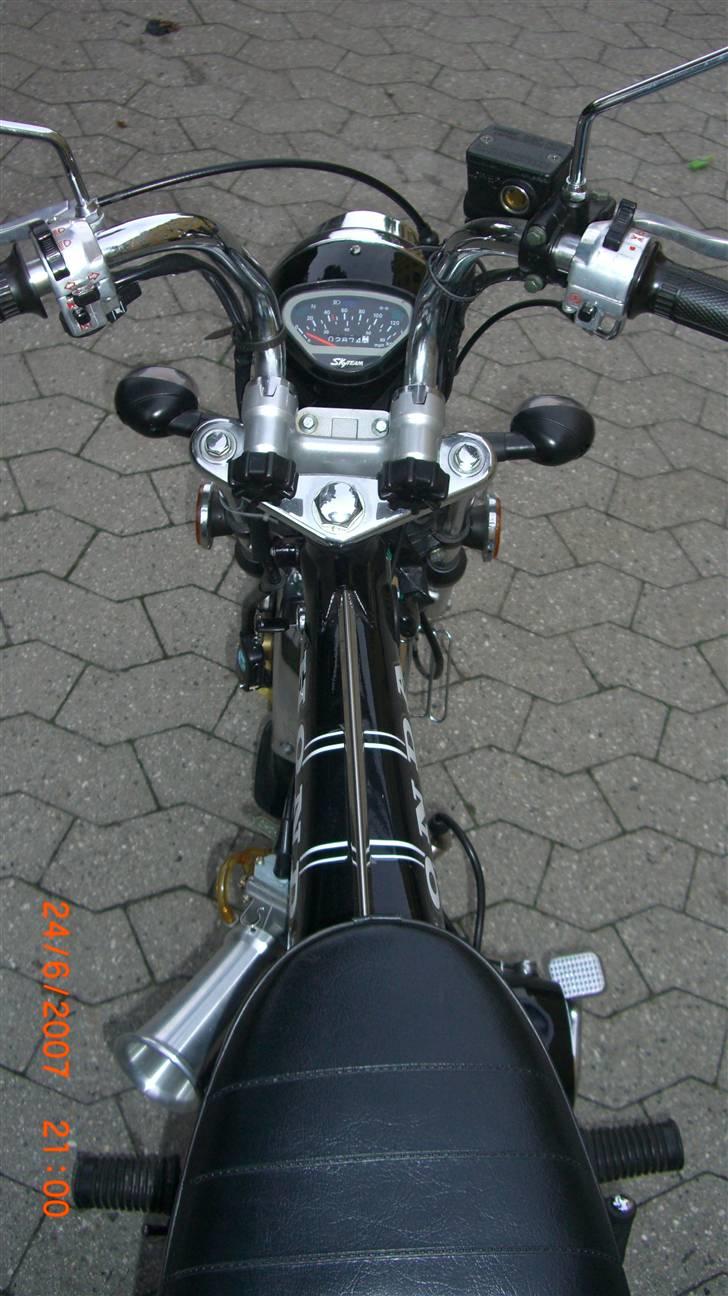 Honda                       DAX billede 17