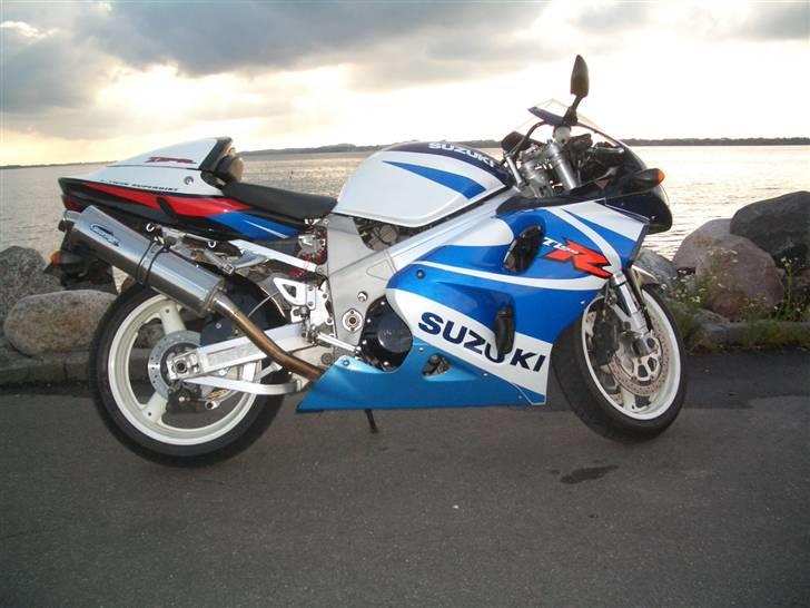 Suzuki TL 1000R   (solgt) billede 6