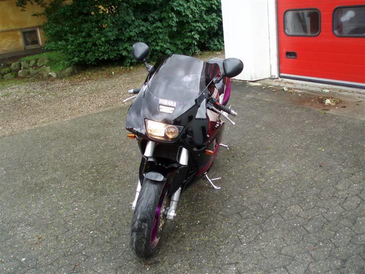 Yamaha fzr 1000 (total skadet) billede 3